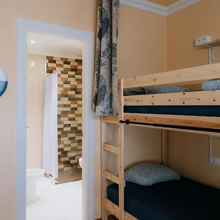 Hostal Vibes Surfhouse