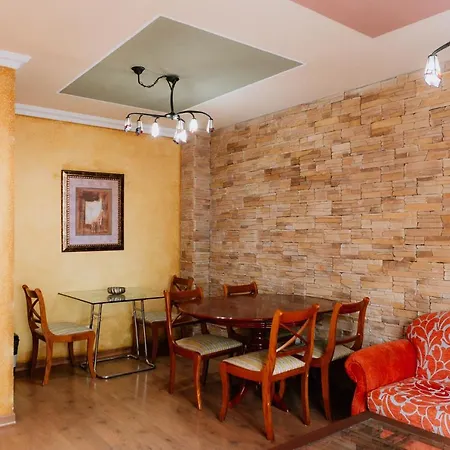 Endless Summer Vibes Hostal Costa Adeje (Tenerife)