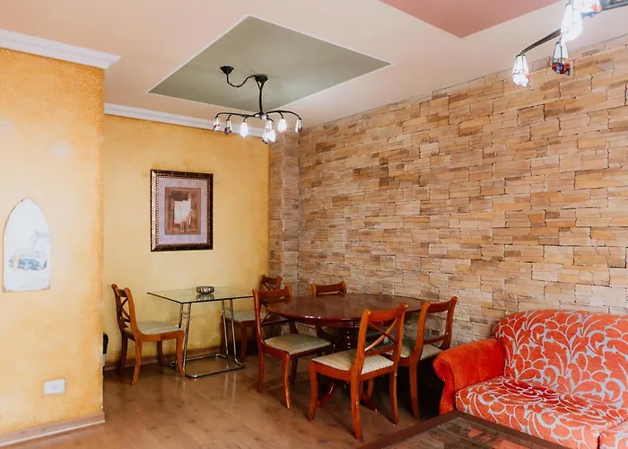 Endless Summer Vibes Hostal Costa Adeje (Tenerife)